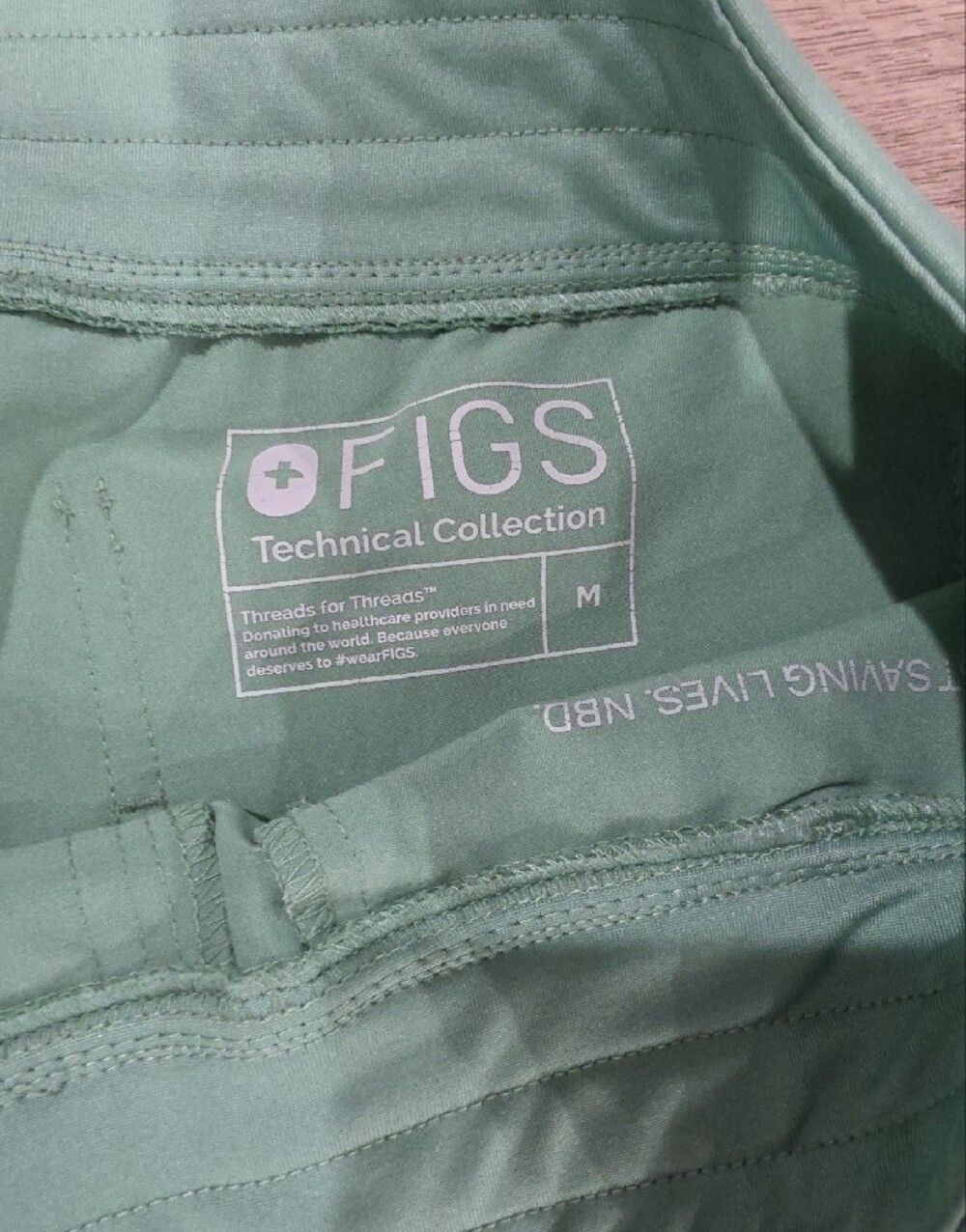 Figs Women’s Mint Green Jogger Scrub Set - Mint - Picture 3 of 4